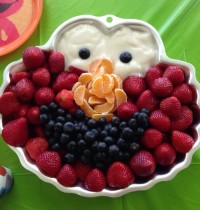 DIY Elmo Fruit Tray (Your Kids Will LOVE)