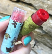 DIY All-Natural Lipstick [RECIPE]