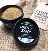 LUSH’s Life’s A Beach Body Scrub Review