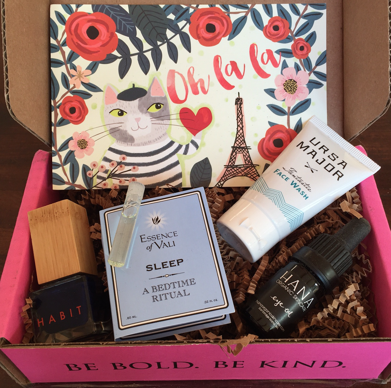 October 2015 Petit Vour beauty box