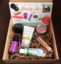 December 2015 Vegan Cuts Beauty Box Review