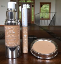 100% Pure Foundation & Concealer Review