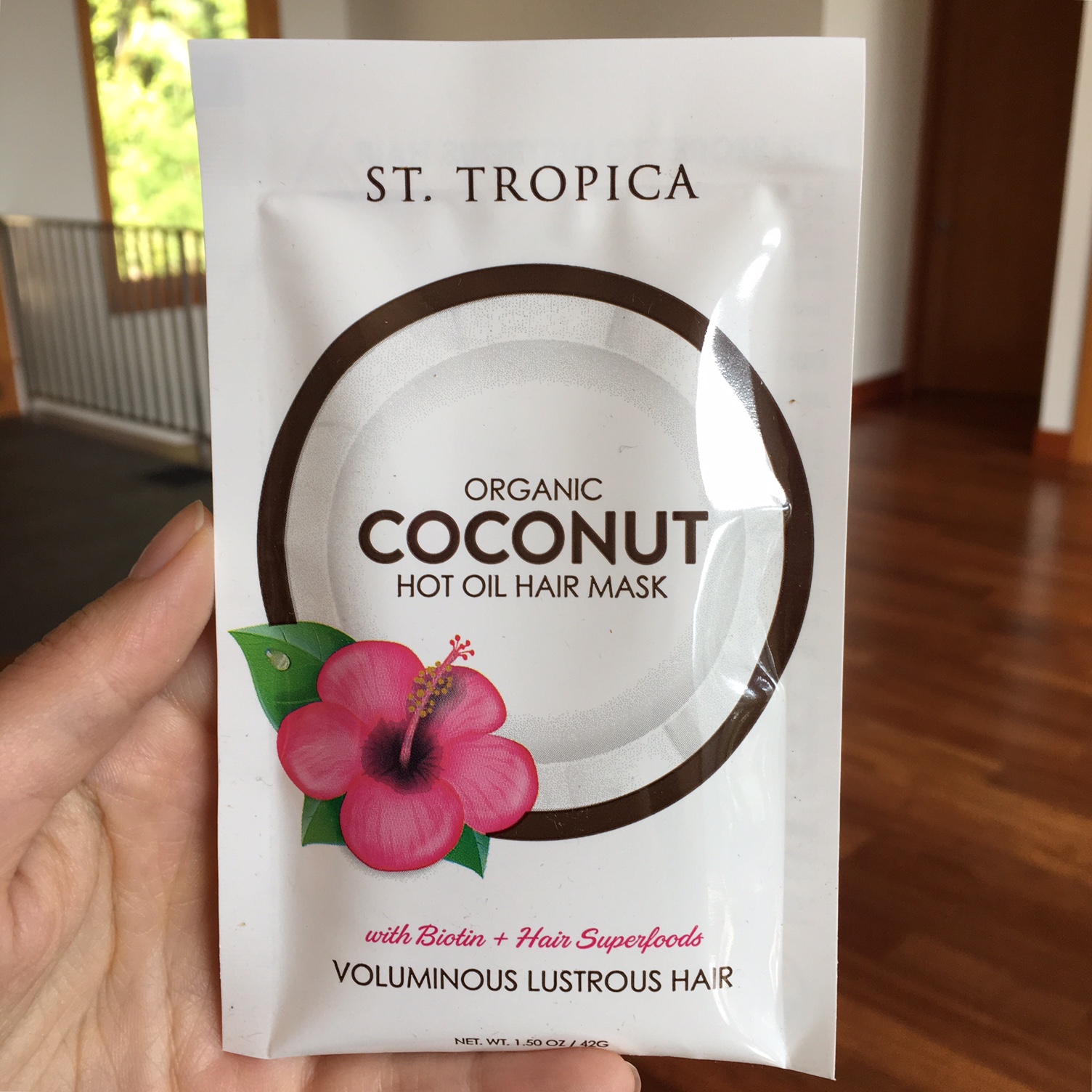 st-tropica-coconut-hair-mask