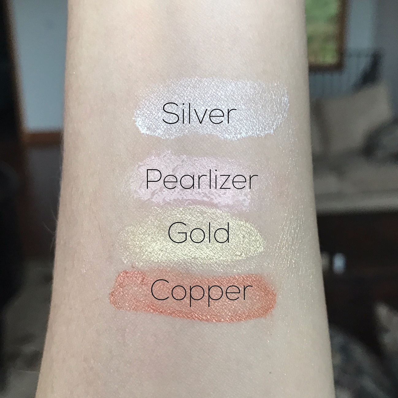Luminess Air Metallics Airbrush Highlighters swatches