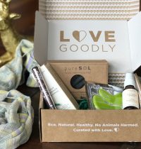LOVE GOODLY April/May 2017 Subscription Box Review + Coupon